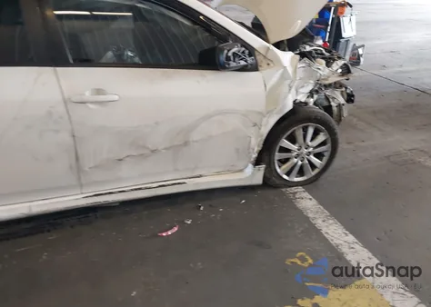 2010 Toyota Corolla S from USA, damaged, VIN 2T1BU4EE2AC402280